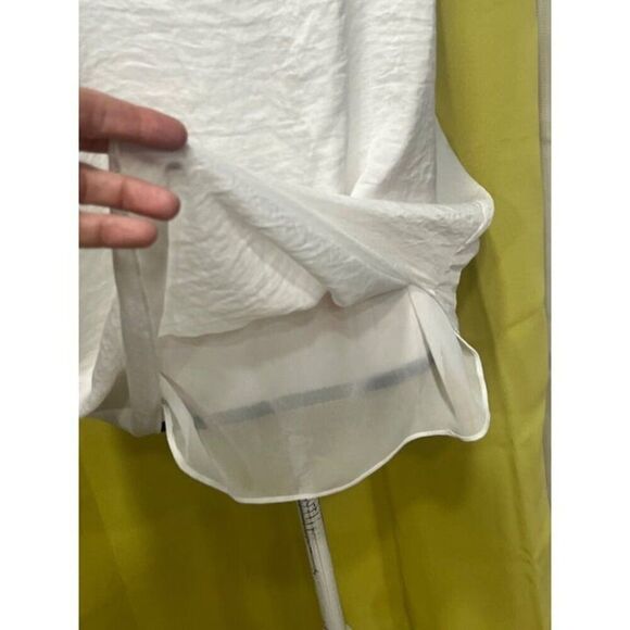 Vince Camuto Ruffle Strap Rumple Tank Top, Ivory, Sz. M - Picture 9 of 9